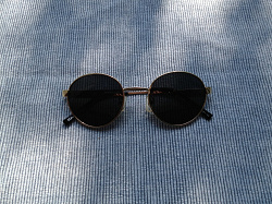 Отдается в дар «Солнцезащитные очки»