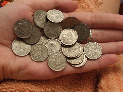 Отдается в дар «монетки Португалии с номиналом 2,5$»