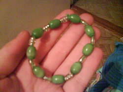 Отдается в дар «Зеленый браслетик»