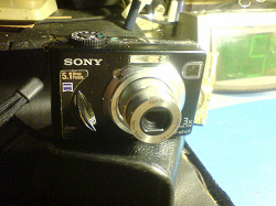 Отдается в дар «Цифровой фотоаппарат SONY DSC — W 5.»