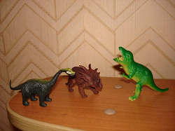 Отдается в дар «Динозавры»