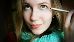 Отдается в дар «Карандаш для глаз Christian Dior Crayon Eyeliner №597 Deep Brown»