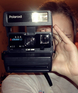 Отдается в дар «фотоаппарат полароид»