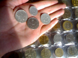 Отдается в дар «Монеты Франции, ГДР, Украины и Чехословакии. 1968,1963, 1953 и 1992 года»