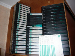 Отдается в дар «Наклейки для видеокассет VHS»