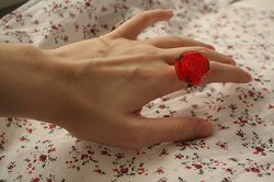 Отдается в дар «Кольцо Роза… размер регулируется»