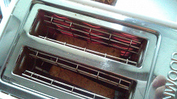 Отдается в дар «Тостер Kenwood»