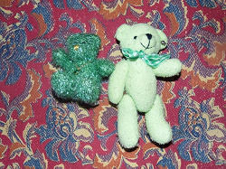 Отдается в дар «Два зеленых мишки»