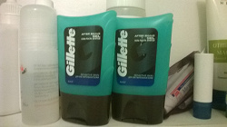 Отдается в дар «Гель после бритья GILLETTE»