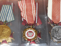 Отдается в дар «Медаль «Вооруженные Силы на службе Родине»»