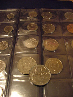 Отдается в дар «Монеты Бразилии 10,20, 50 сентаво»