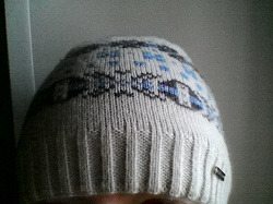 Отдается в дар «Зимняя шапка Finn Flare»