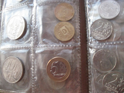 Отдается в дар «Монеты Ангола 5 кванза х4»