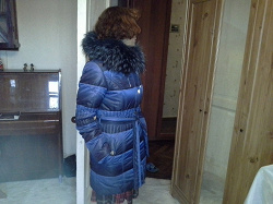Отдается в дар «Зимнее пальто на синтепоне размер М»
