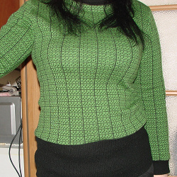 Отдается в дар «Теплый зеленый свитер»