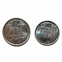 Отдается в дар «Монеты с Сингапура»