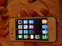 Отдается в дар «iPhone 3 (нужен ремонт)»