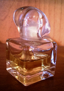 Отдается в дар «Today Avon 15ml парфюмерная вода»