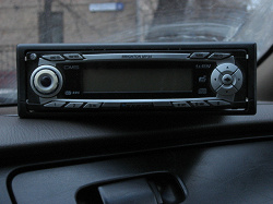 Отдается в дар «Автомагнитола Blaupunkt»