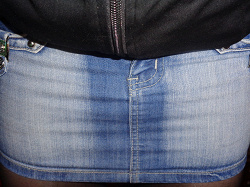 Отдается в дар «Юбочка джинса короткая»