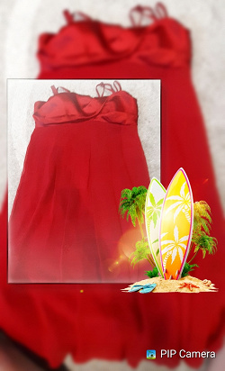 Отдается в дар «Нарядное платье на девочку — подростка р 40-42»