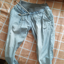 Отдается в дар «Бриджи джинсы 42 р Mango jeans»