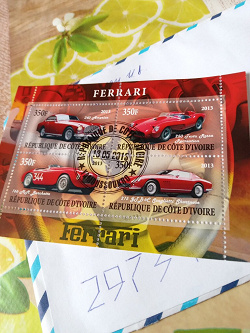 Отдается в дар «Ferrari. Марки»