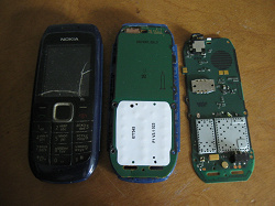Отдается в дар «Nokia 1616 разбитая, но работает, если вставить аккумулятор»