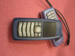 Отдается в дар «Nokia 3100»