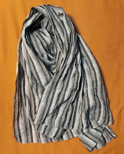 Отдается в дар «Классный шарф»