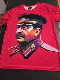 Отдается в дар «Футболка со Сталиным»