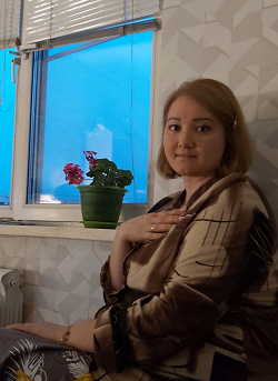 Отдается в дар «Одежда женская 52-54 р.»