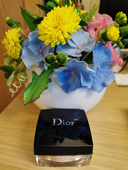 Отдается в дар «Рассыпчатая пудра Dior»