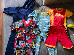 Отдается в дар «Детская пижама и костюмчики мальчику до 18 месяцев.»