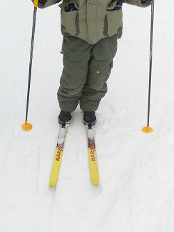Отдается в дар «Детские лыжи»