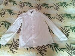 Отдается в дар «Белая женская рубашка 48 размер»