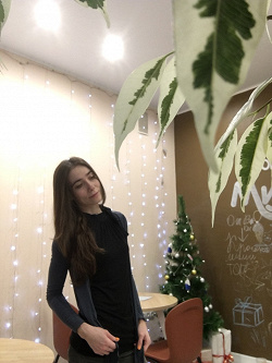 Отдается в дар «кофточки 42 р-р»