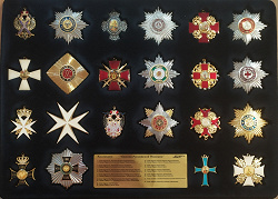 Отдается в дар «Коллекция Ордена Российской империи+футляр со всеми орденами»