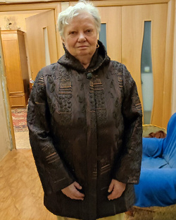 Отдается в дар «Куртка женская 56»