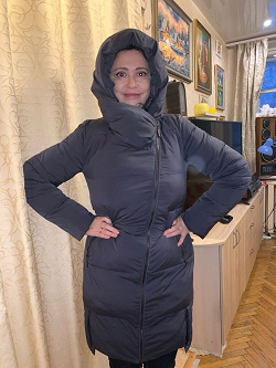 Отдается в дар «пуховик 46-48»