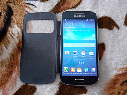 Отдается в дар «Samsung Galaxy S4 mini»