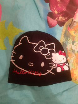 Отдается в дар «Шапочка Hello Kitty на 2-3года.»