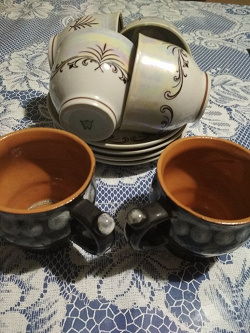 Отдается в дар «Кофейный пары и чашки»