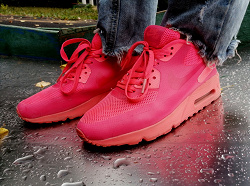 Отдается в дар «Женские кроссовки Nike Air Max 90 Hyperfuse pink»