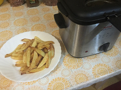 Отдается в дар «Фритюрница Tefal»