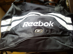 Отдается в дар «Спортивная сумка Reebok»