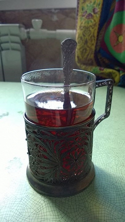 Отдается в дар «чай и стакан»