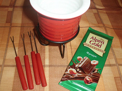 Отдается в дар «Приспособление для конфет в шоколаде»