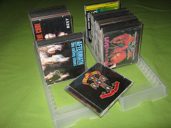 Отдается в дар «Две подставки для CD»