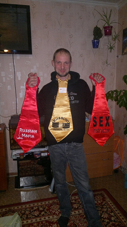 Отдается в дар «Шуточные галстуки :)))»